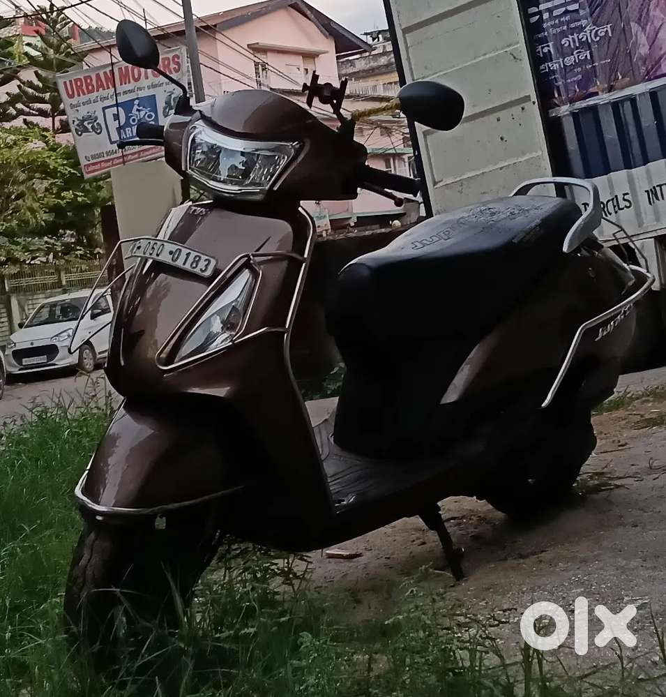 TVS Jupiter scooty is next to showroom condition.Bit negotiable