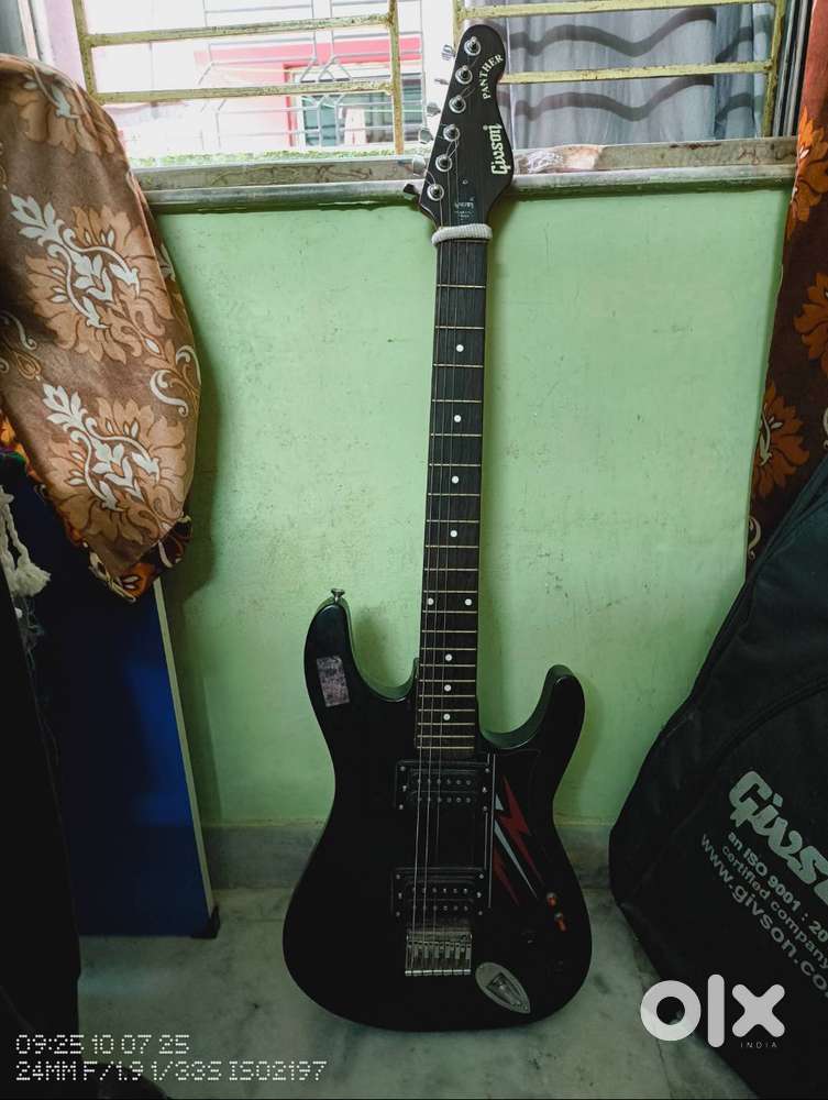 Givson Black Panther (Electric guitar)