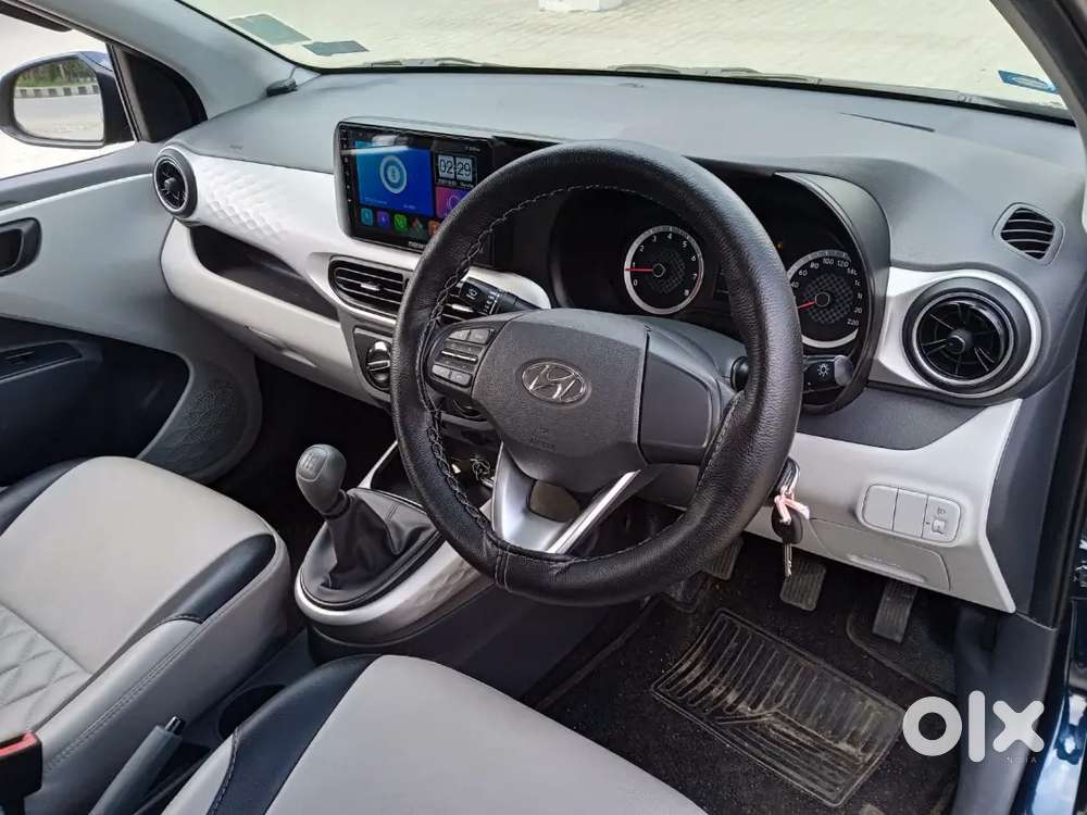 Lady used super condition less driven upto date service history