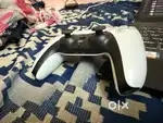 PS5 controller