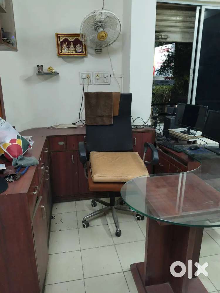 Class room furniture