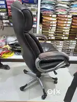 One maharaja chair