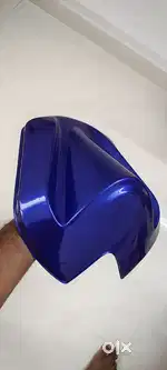 R15 V4/V3 SEAT COWL