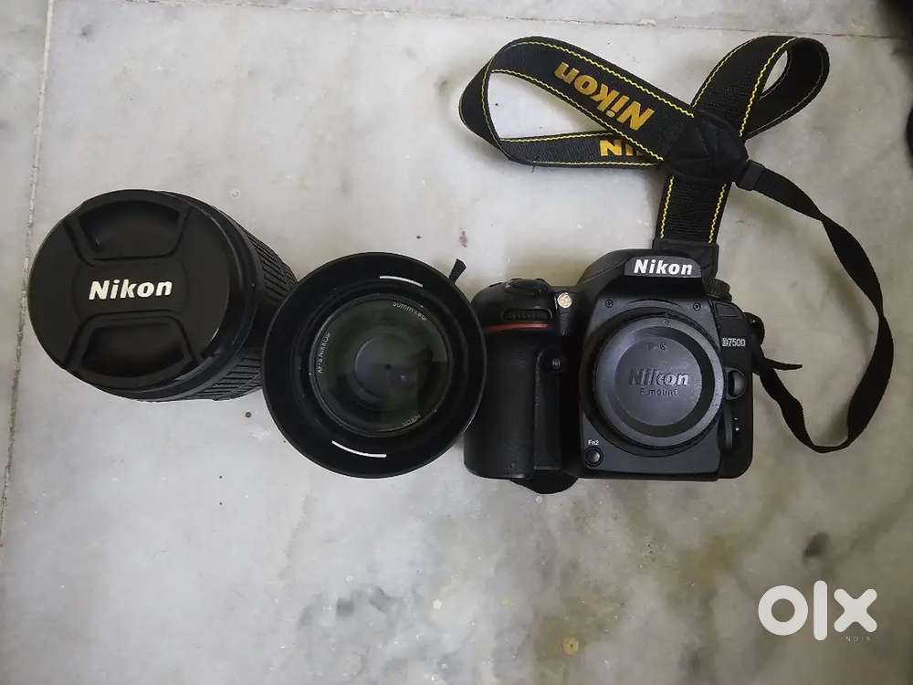 Nikon D7500