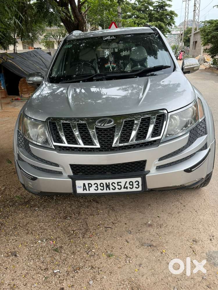 Mahindra XUV500 2015 Diesel 92500 Km Driven