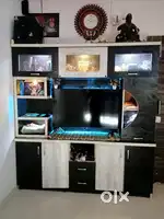 Ward robs 8 camparment nd 3 glass compartment
