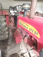 Mahindra 475tractor and trolley