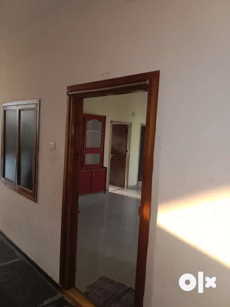 Flat for sale peaceful area in cycle colony