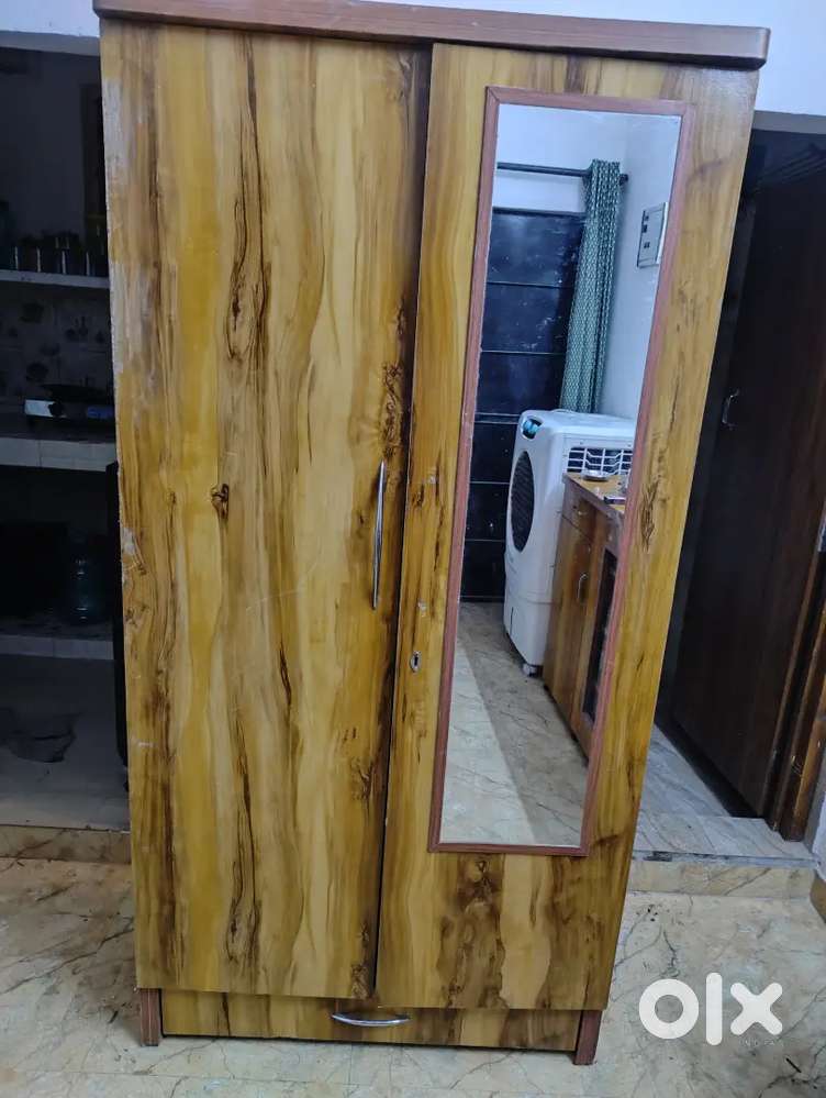 Wooden Almirah Double Door
