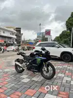 R15 V4 monster edition