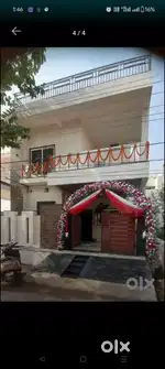 Girls pg room available new adarsh nagar