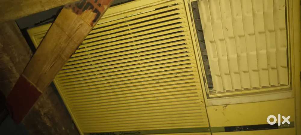 OGNERAL remote control acs barand  Good condition good working