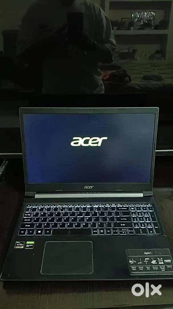 Acer aspire 5 gaming laptop