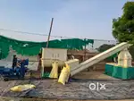Poultry faram feeding machine