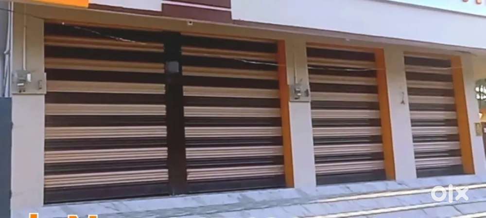 Newly shutters fore sale only 6 months old