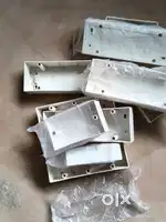 18modular box/8modular box 4modular box 3modular box Total 9 box आहेत