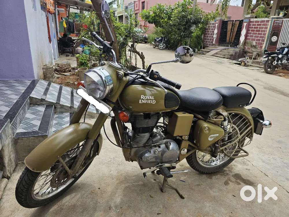 It's a 2017 Model Royal Enfield Classic Desert strom 500 CC