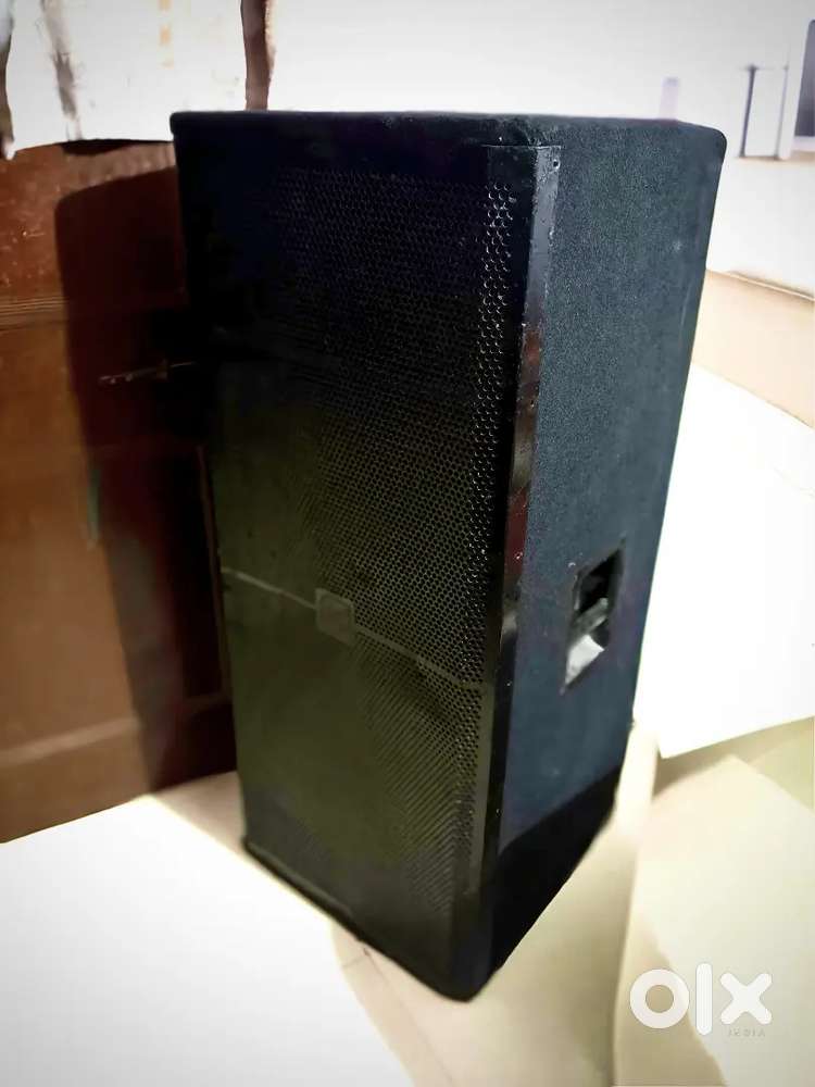 DJ JBL BOX SYSTUMM BEST OFFER!!!