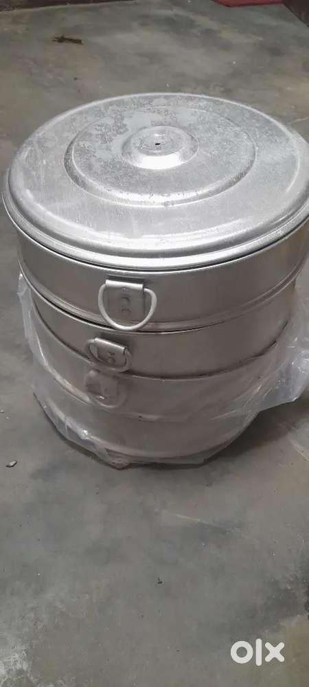 Brand new Momos steamer, and 8 pure steel  बर्तन one चाट तबा