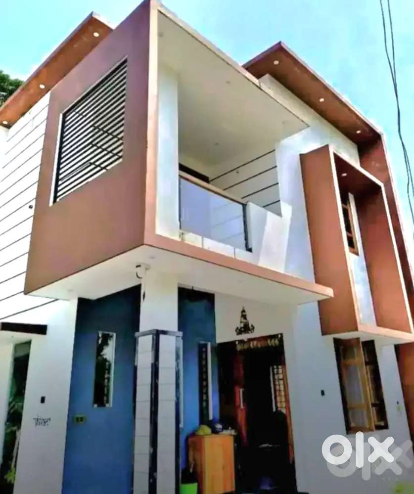 House near Cherthala police station പടിഞ്ഞാറ് വശം 3 BHK 57 ലക്ഷം