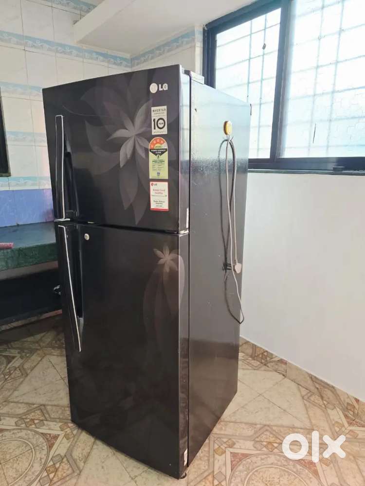 LG Double Door, 4 Star Fridge at New Sangavi Pune