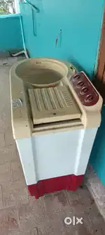 Whirlpool top load semi automatic washing machine