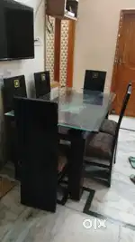 6 Seater Dinning Table with Toughened Glass top and 6 Chairs