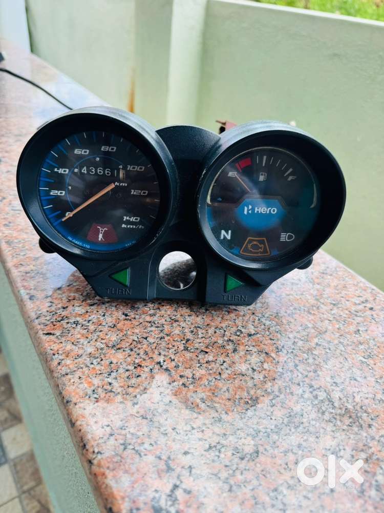 Hf deluxe bs6 speedometer in working condition