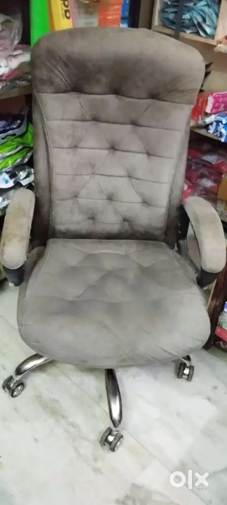 Revolving Chair