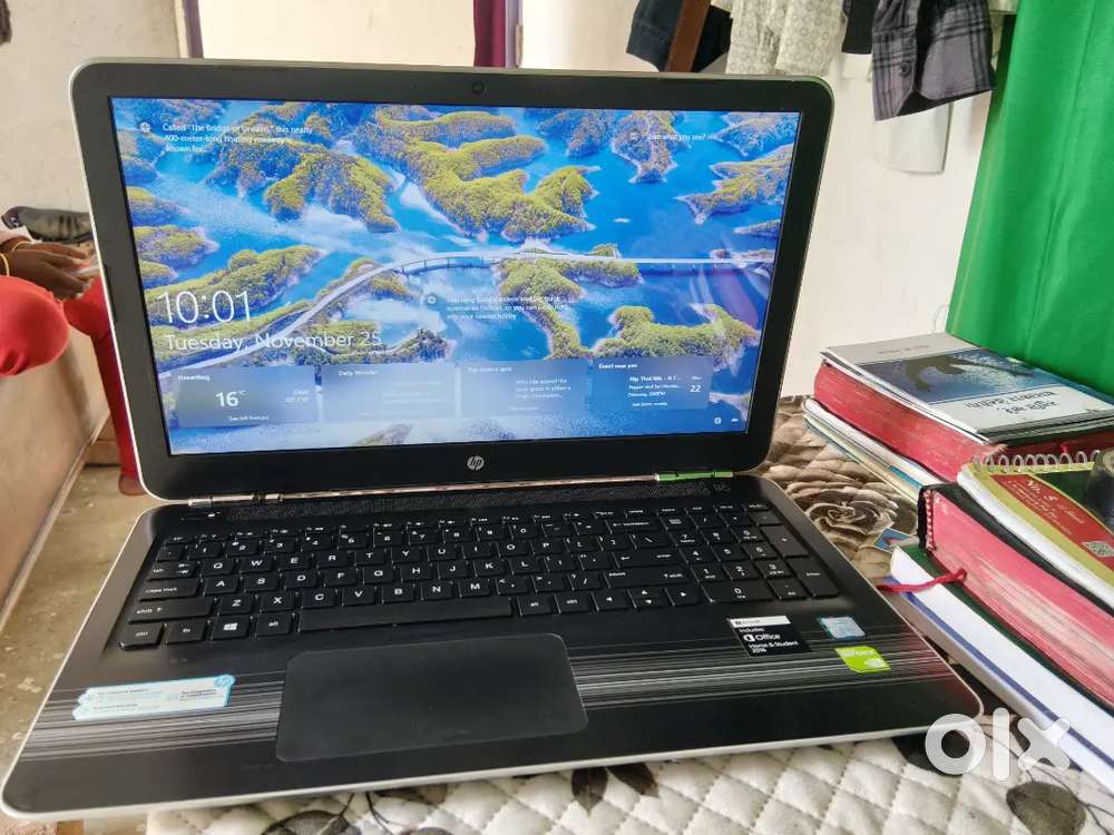HP Laptop  i5