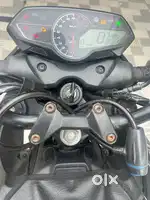 Pulsar N160 bike
