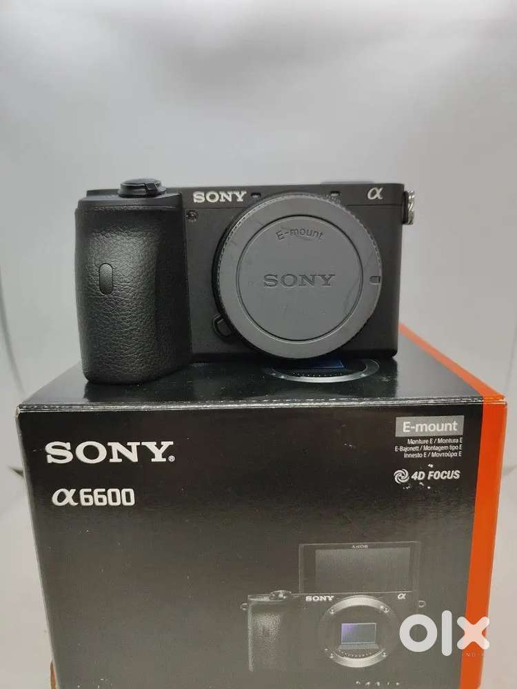 Sony A6600 camera