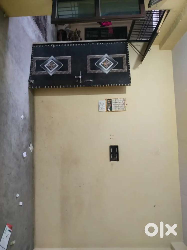 ONE ROOM KITCHEN AND LATIRUNG BATHROOM