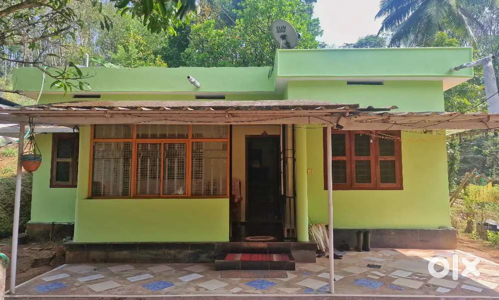 ഫർണിച്ചറുകൾ ഉൾപ്പെടെ 3 BHK വീട് വില്പനയ്ക്ക്