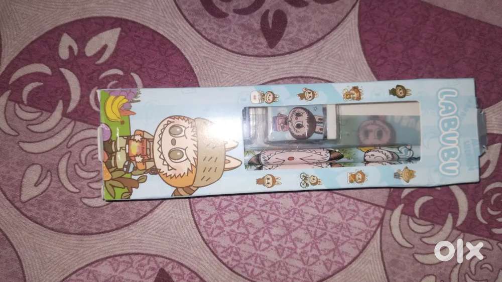 LABUBU LIMITED EDITION PENCIL SET WITH FLEXIBLE SCALE