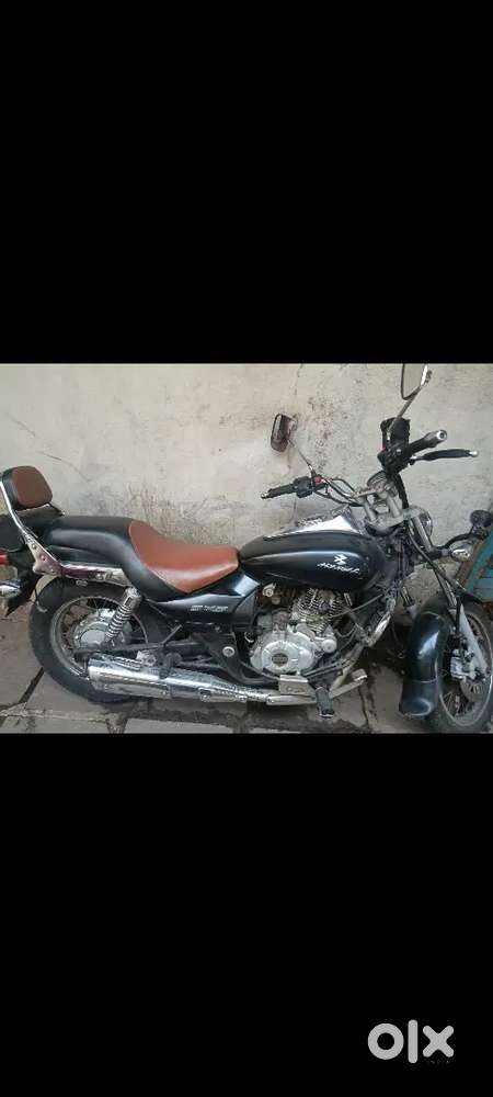 Bajaj Avenger 220