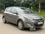 Sunroof Hyundai i20 2013 Petrol 82000 Km Driven Sunroof