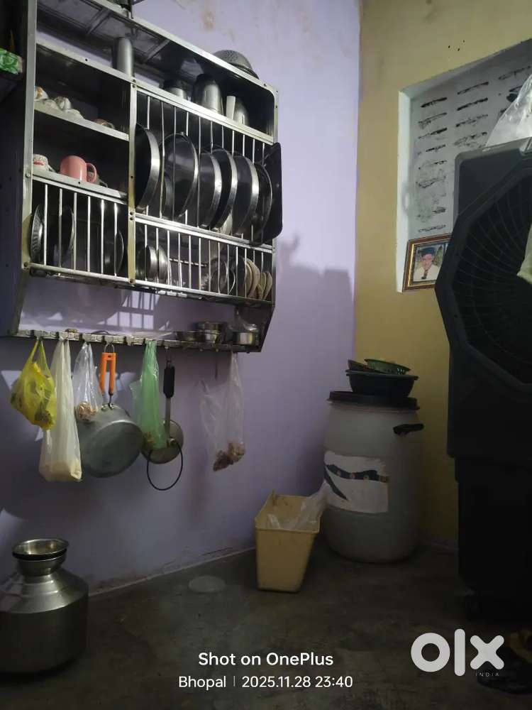 V d a cwater hai Pani let bat sab complete hai