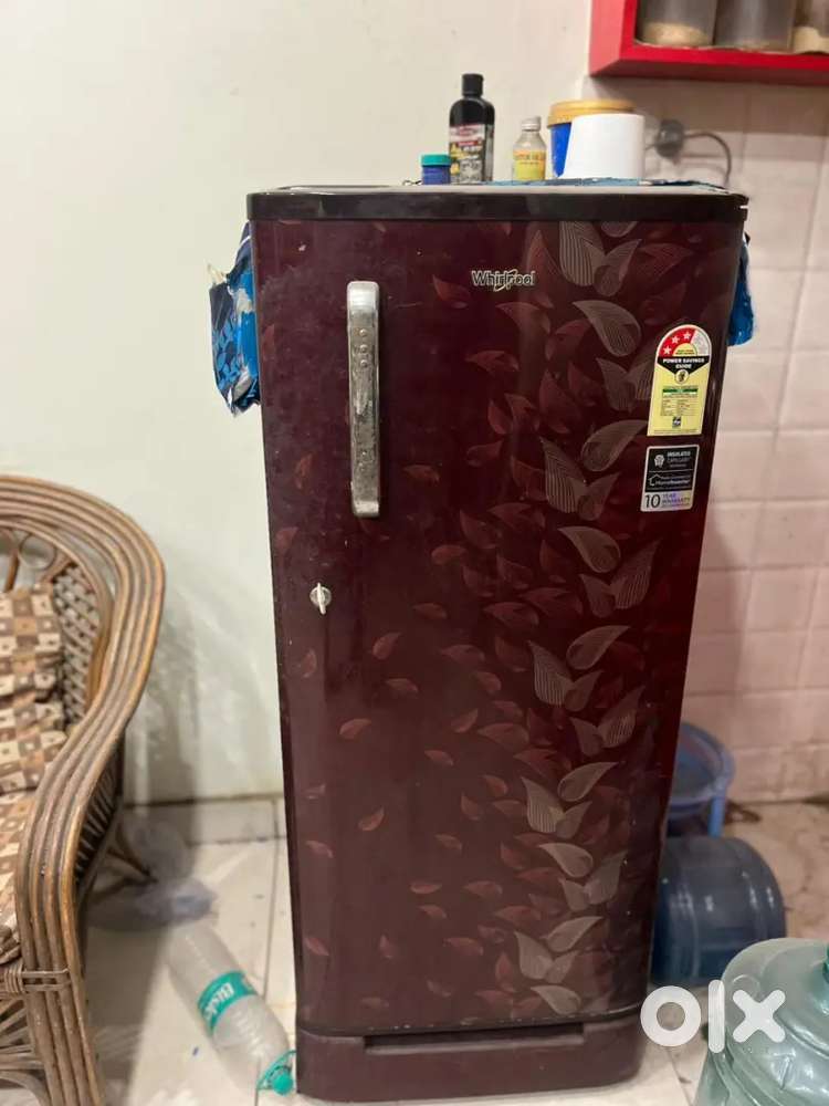 Refrigerator whirlpool