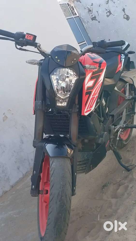 KTM DUKE 125