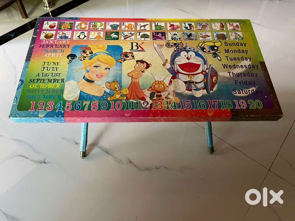 Kids portable study table
