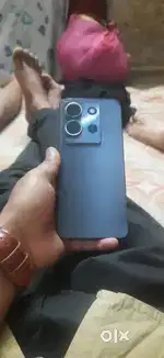 5g 8Gb 256gb charger bill nahi hai