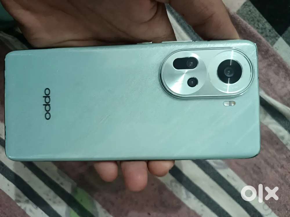 Oppo reno 11 5g (8+128) with excellent condition