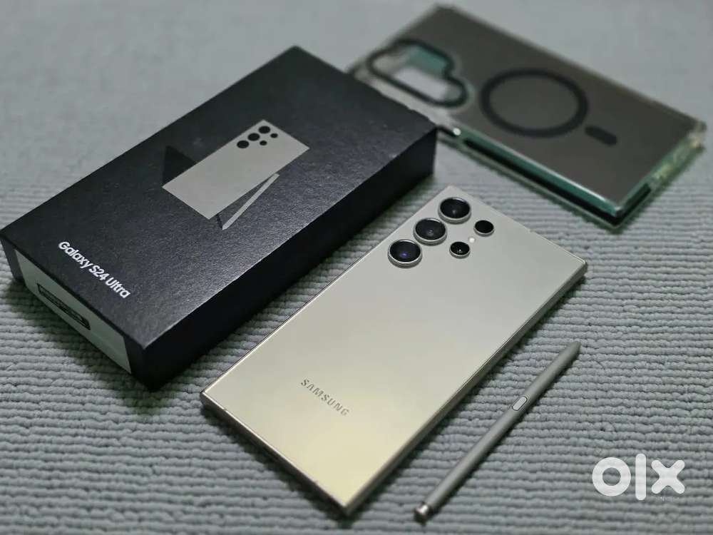 Sumsung galaxy s 24 ultra with all accessories.emi available