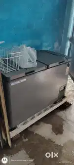 D FRZZER  BRAND NEW