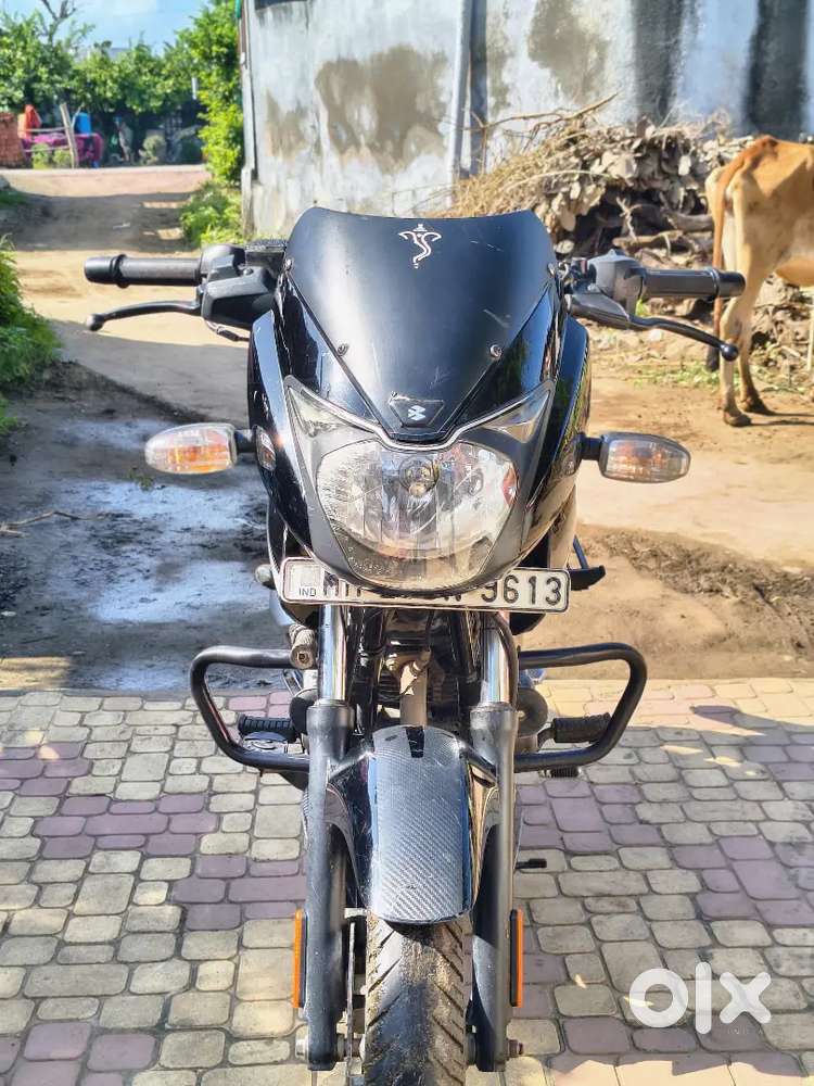 PULSAR 125 TOP