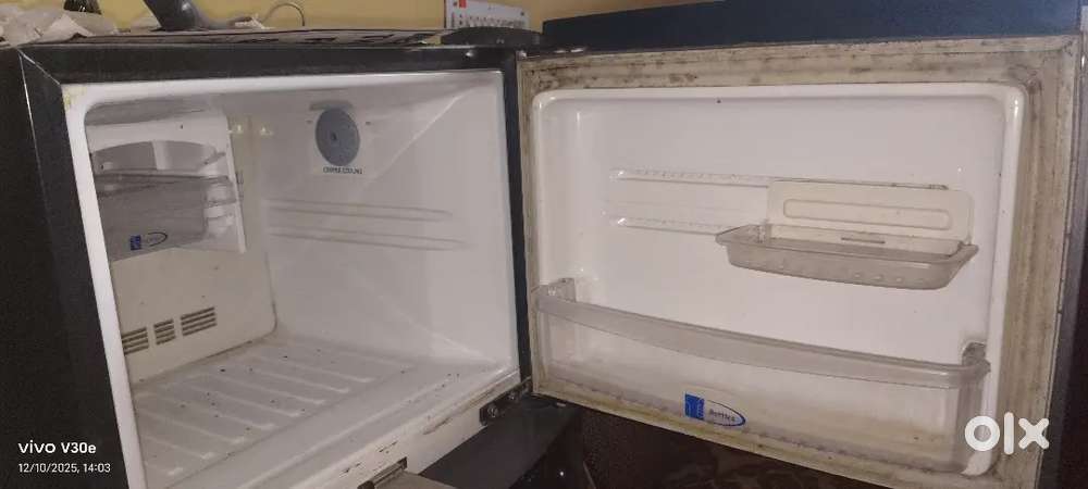 Fridge in extra this is selling