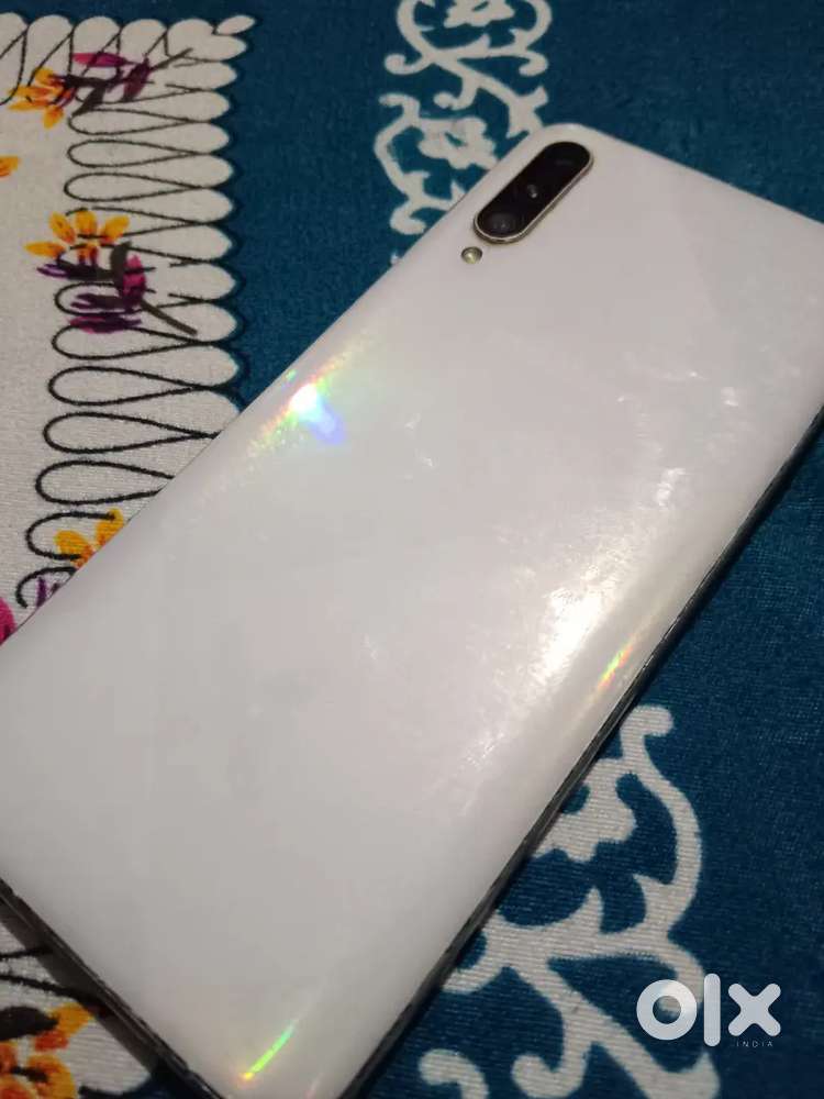 No have a charger no have a phone box