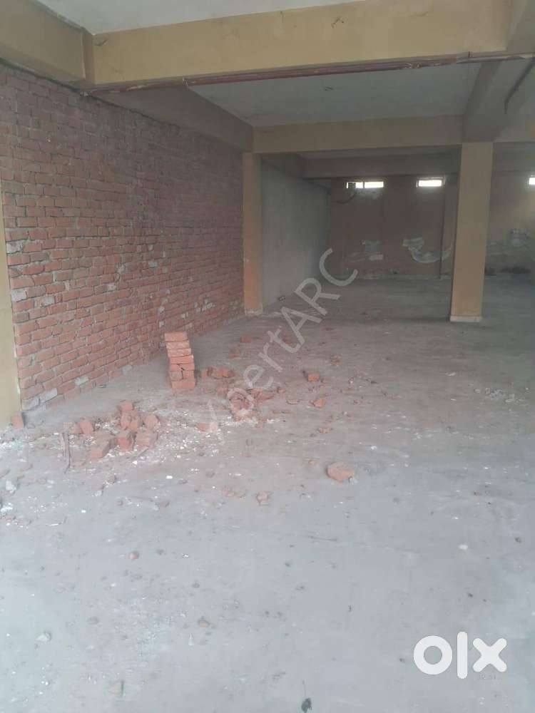 Commercial Building in Village Kasna,