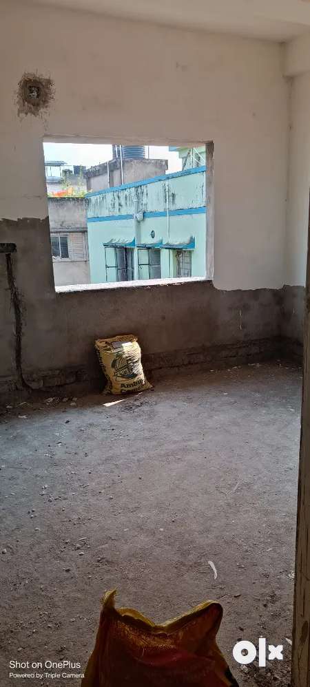 Single flat for sale (under construction)